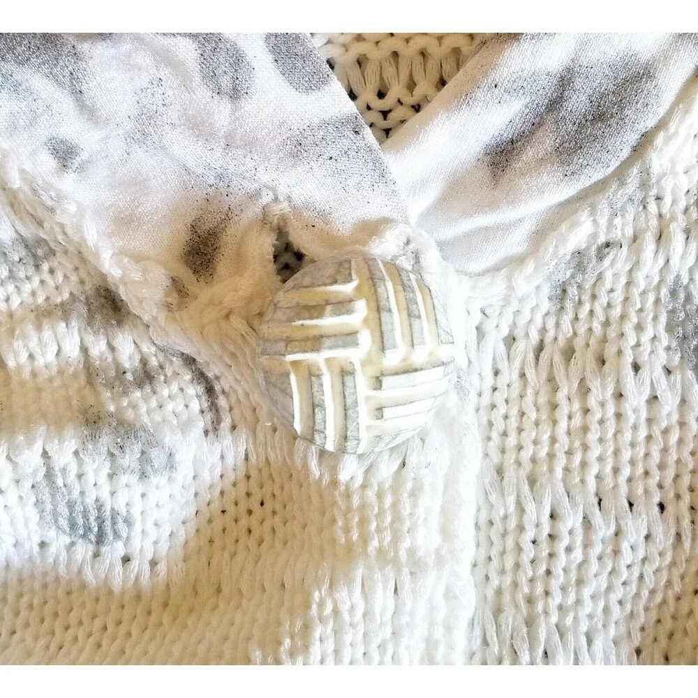 SKOVHUUS White Striped Cardigan Sweater Sz XL Gray Black Silver Stripes Italy - Picture 5 of 9